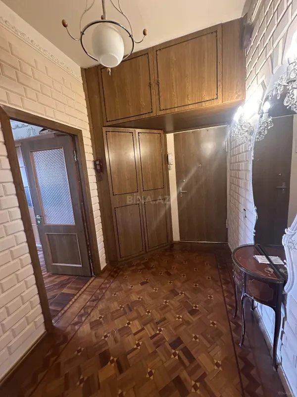 Kirayə verilir 3 otaqlı mənzil 85 m²