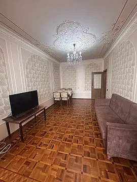 Kirayə verilir 3 otaqlı mənzil 85 m²