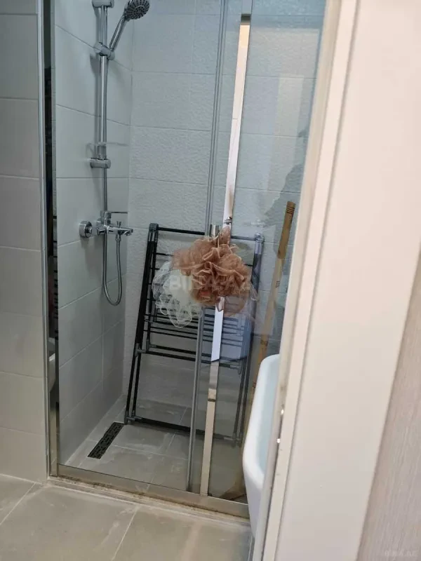 Satılır 3 otaqlı mənzil 97 m²