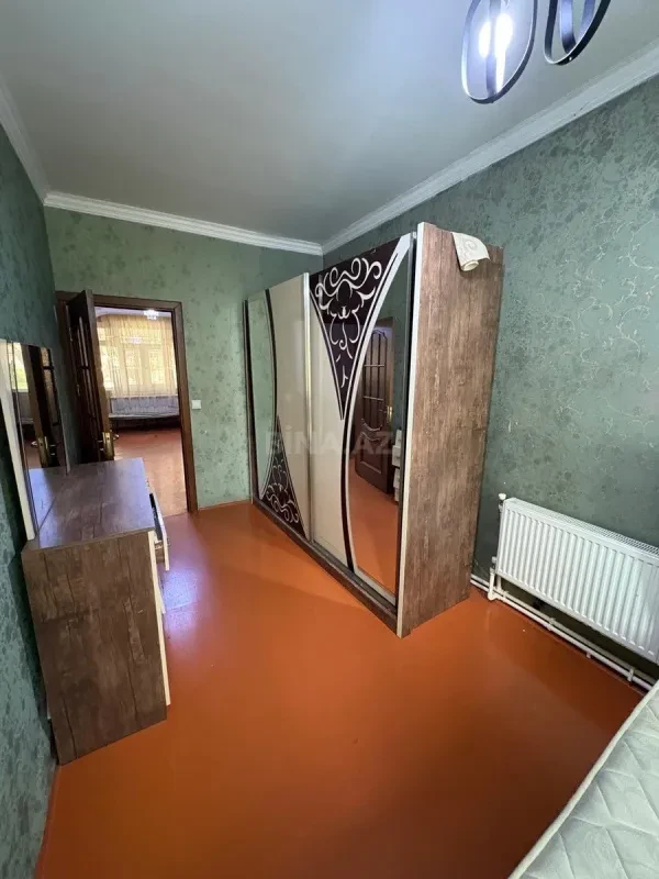 Satılır 2 otaqlı mənzil 50 m²