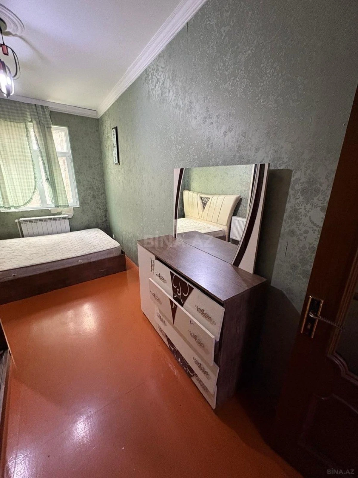 Satılır 2 otaqlı mənzil 50 m²