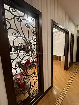 Satılır 2 otaqlı mənzil 120 m²