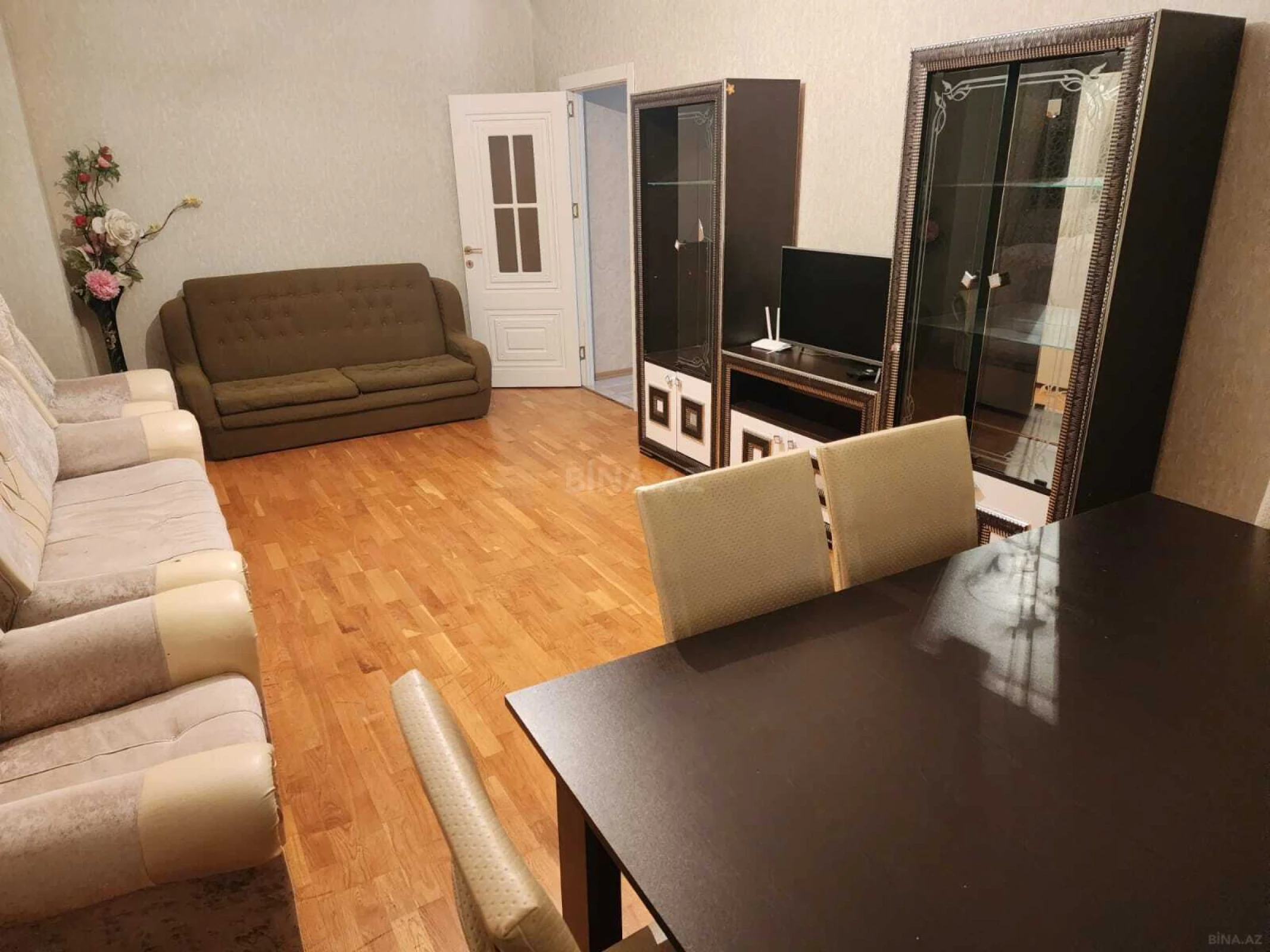 Kirayə verilir 3 otaqlı mənzil 96 m²