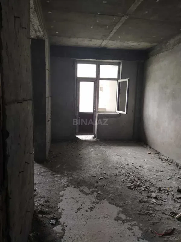 Satılır 3 otaqlı mənzil 103 m²