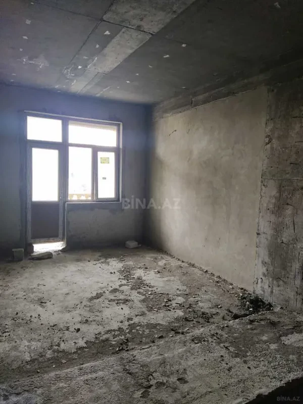 Satılır 3 otaqlı mənzil 103 m²