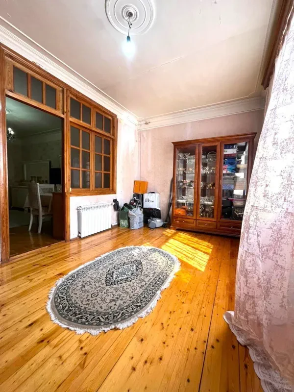 Satılır 3 otaqlı mənzil 80 m²