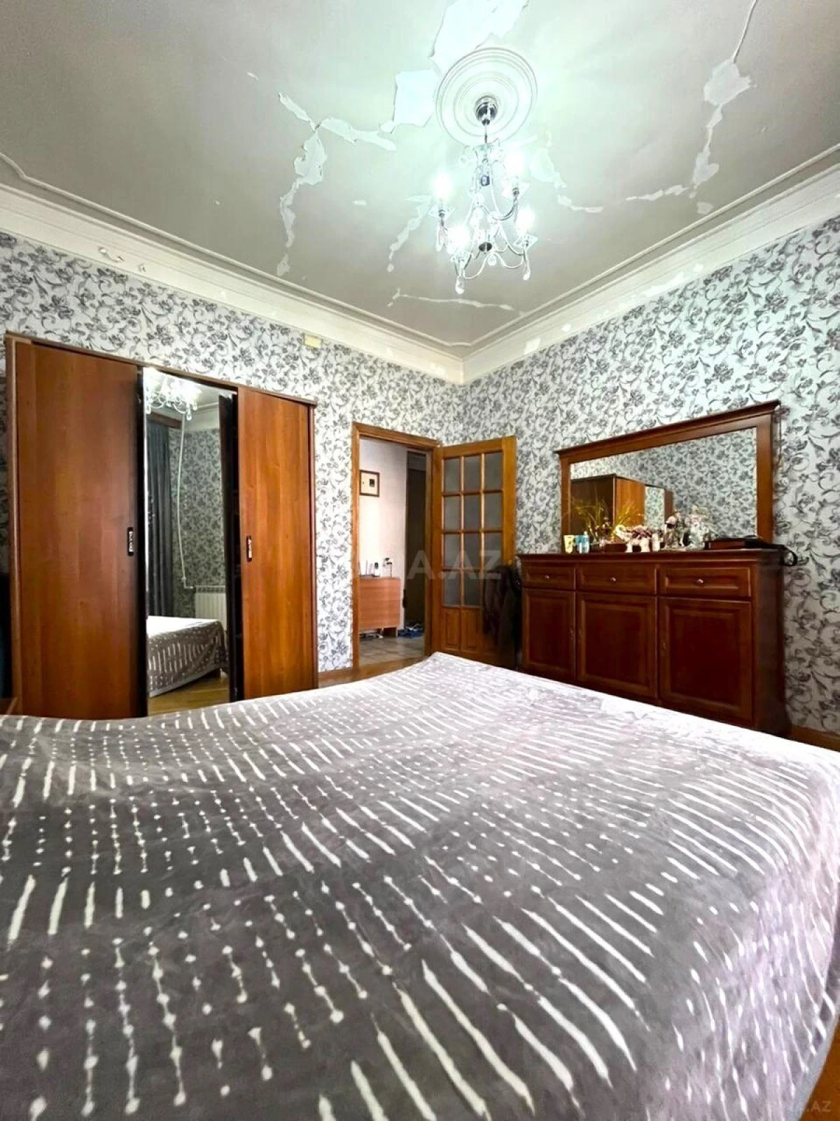 Satılır 3 otaqlı mənzil 80 m²