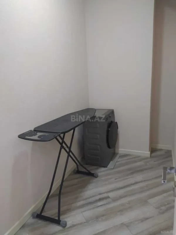 Kirayə verilir 2 otaqlı mənzil 65 m²
