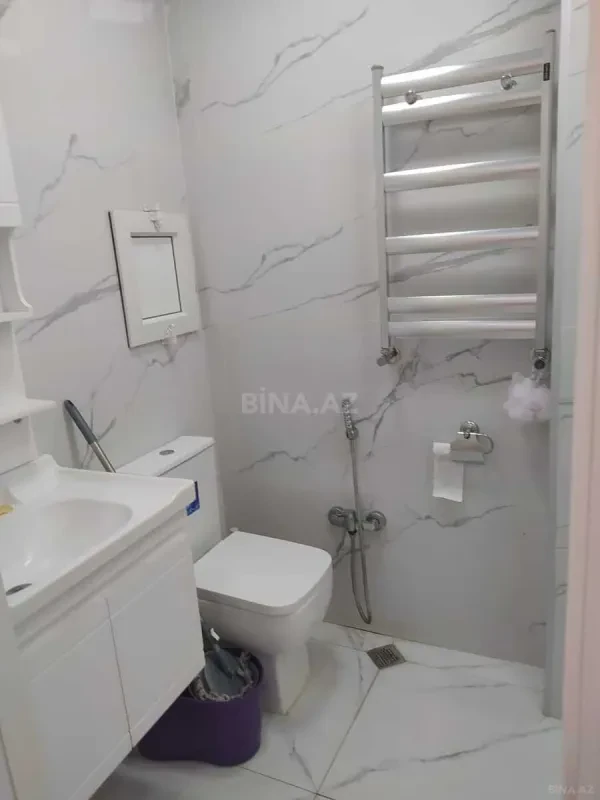 Kirayə verilir 2 otaqlı mənzil 65 m²