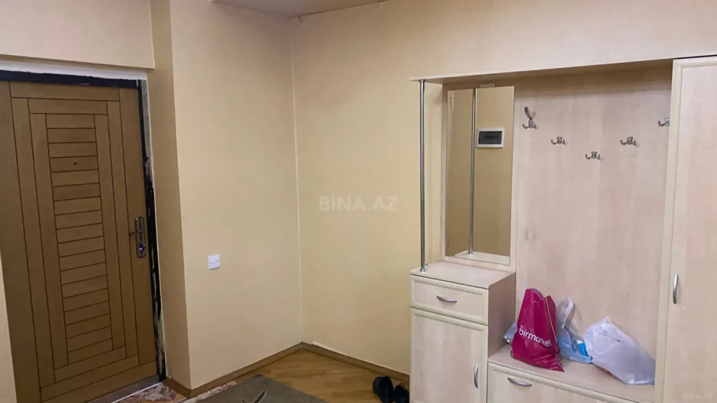 Kirayə verilir 2 otaqlı mənzil 100 m²