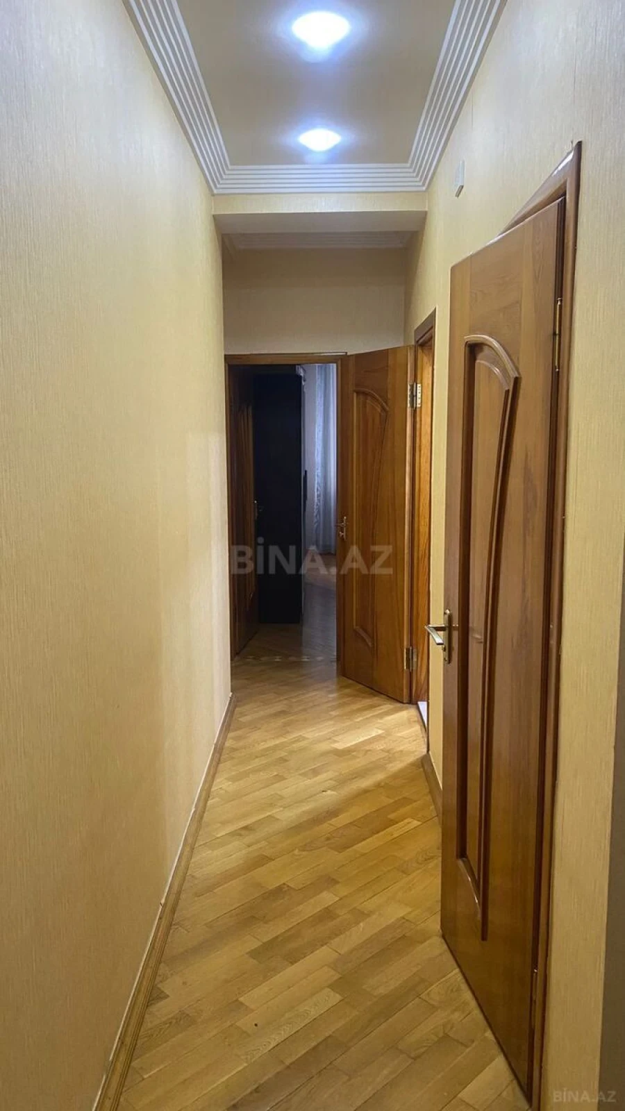 Kirayə verilir 2 otaqlı mənzil 100 m²