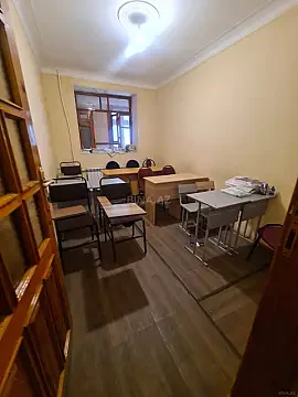 Kirayə verilir obyekt 90 m²