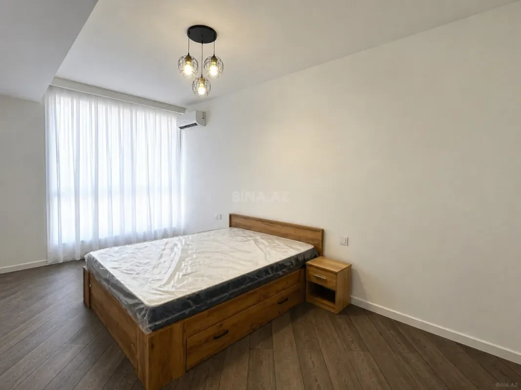 Satılır 3 otaqlı mənzil 95 m²