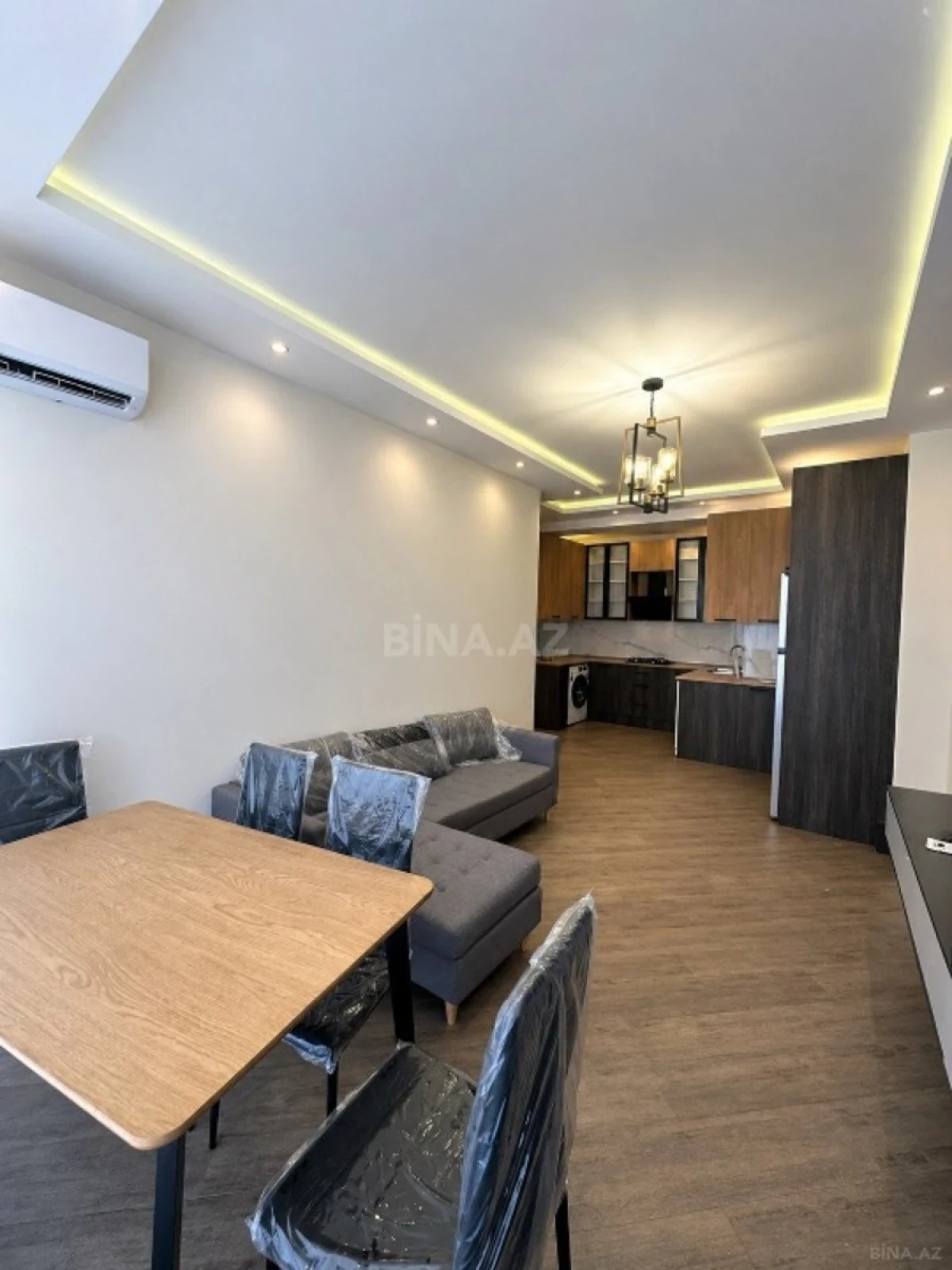 Satılır 3 otaqlı mənzil 95 m²