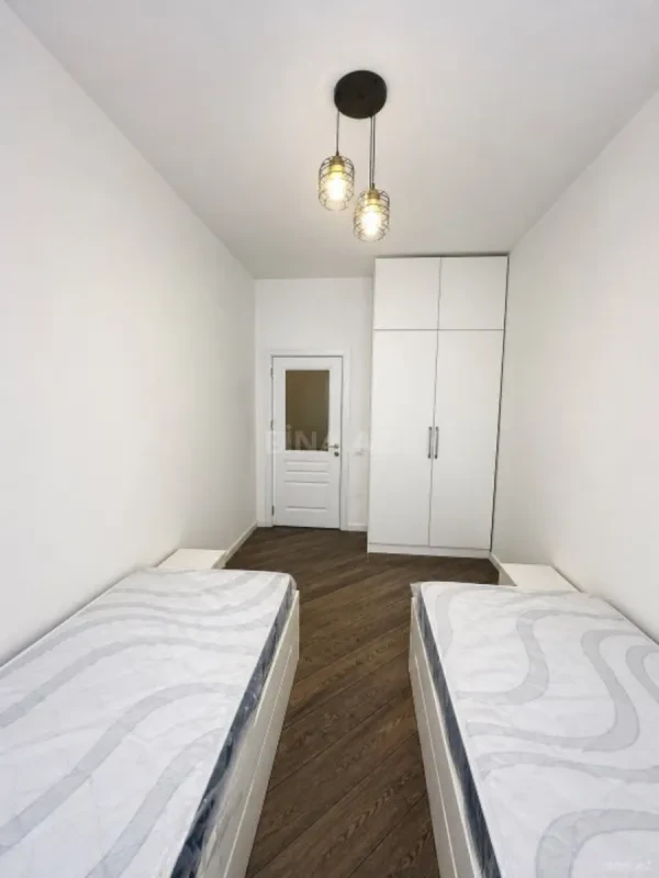 Satılır 3 otaqlı mənzil 95 m²