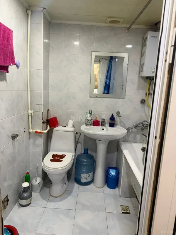 Satılır 2 otaqlı mənzil 42 m²
