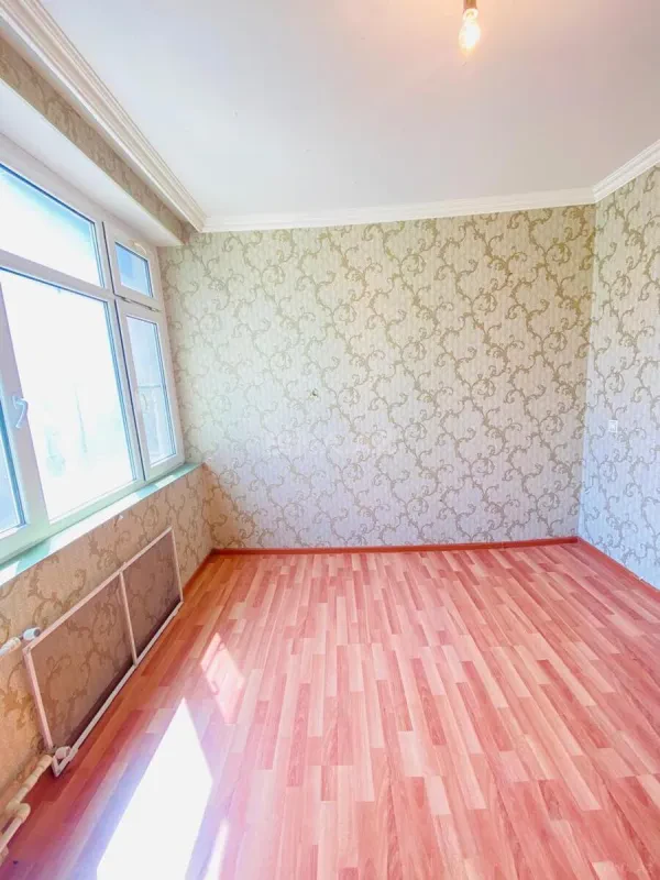 Satılır 1 otaqlı mənzil 43 m²