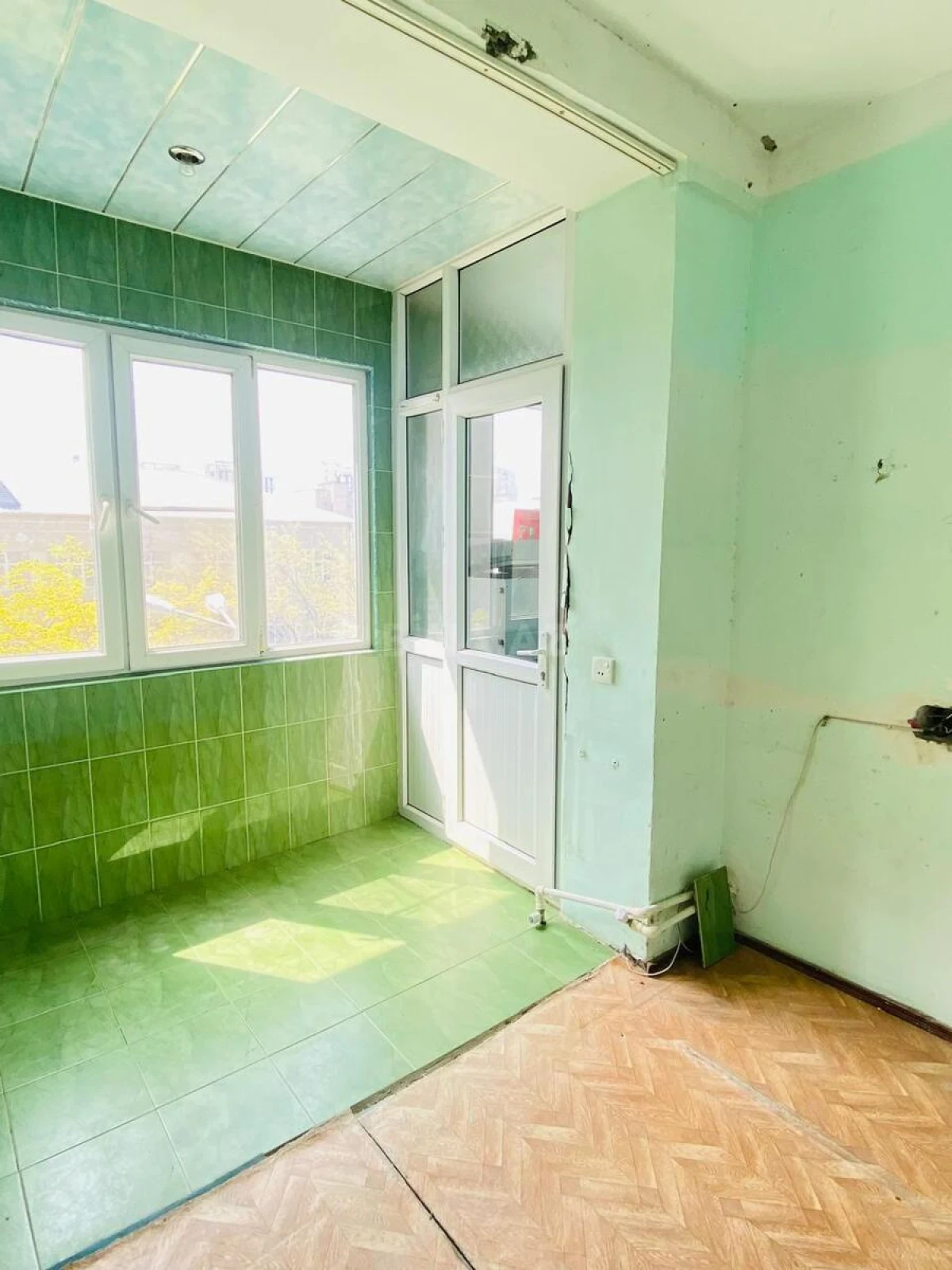 Satılır 1 otaqlı mənzil 43 m²