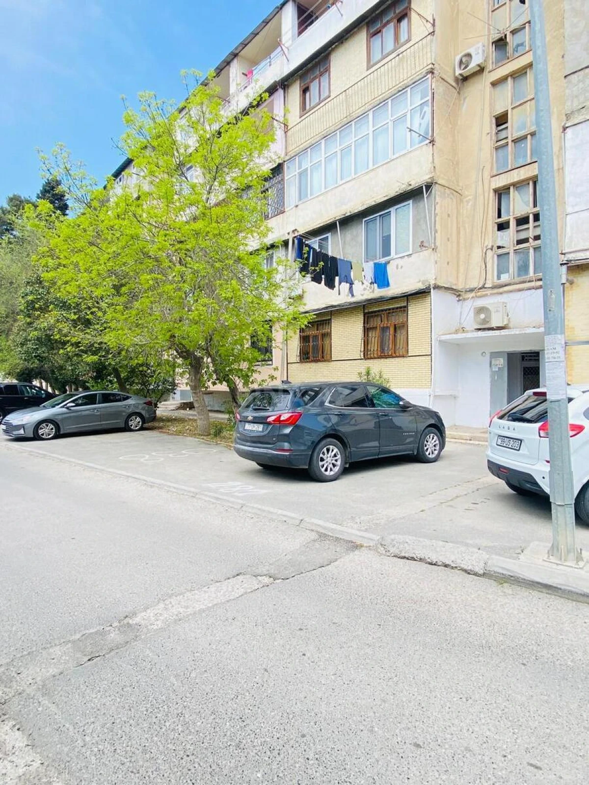 Satılır 1 otaqlı mənzil 43 m²