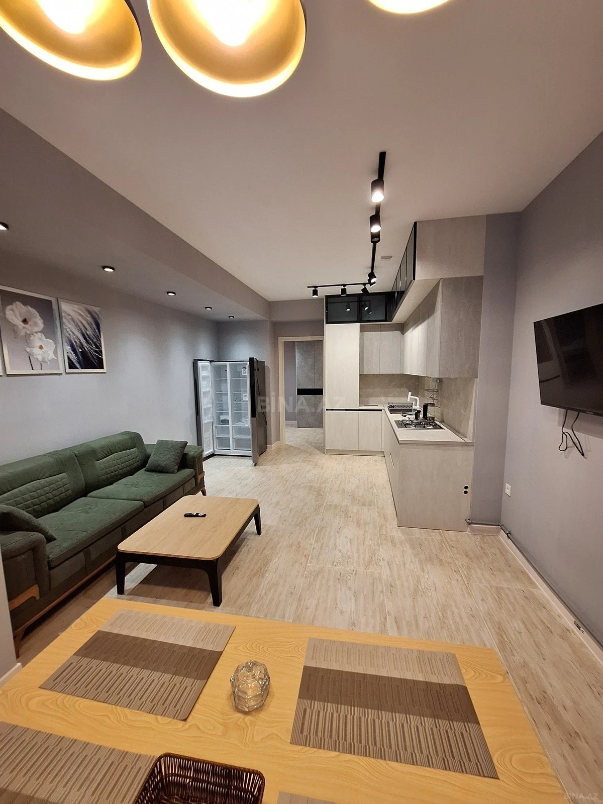 Kirayə verilir 3 otaqlı mənzil 110 m²