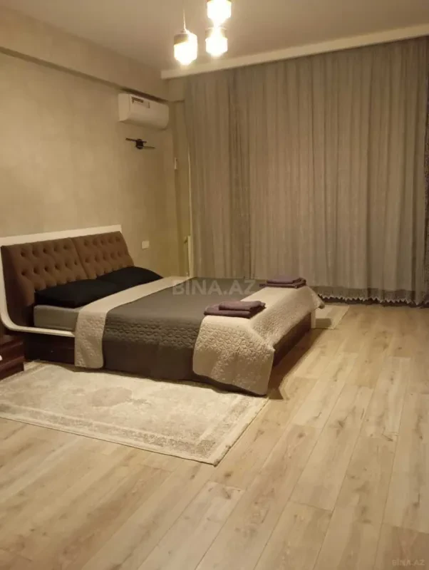 Kirayə verilir 3 otaqlı mənzil 110 m²