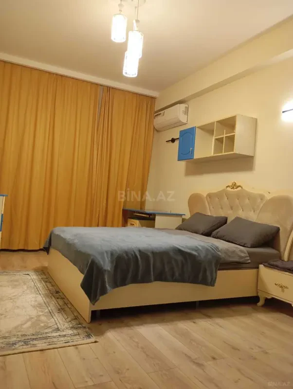 Kirayə verilir 3 otaqlı mənzil 110 m²
