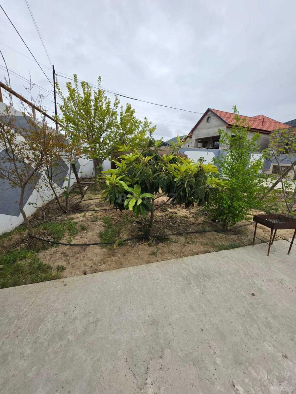 Satılır 5 otaqlı həyət evi 150 m²