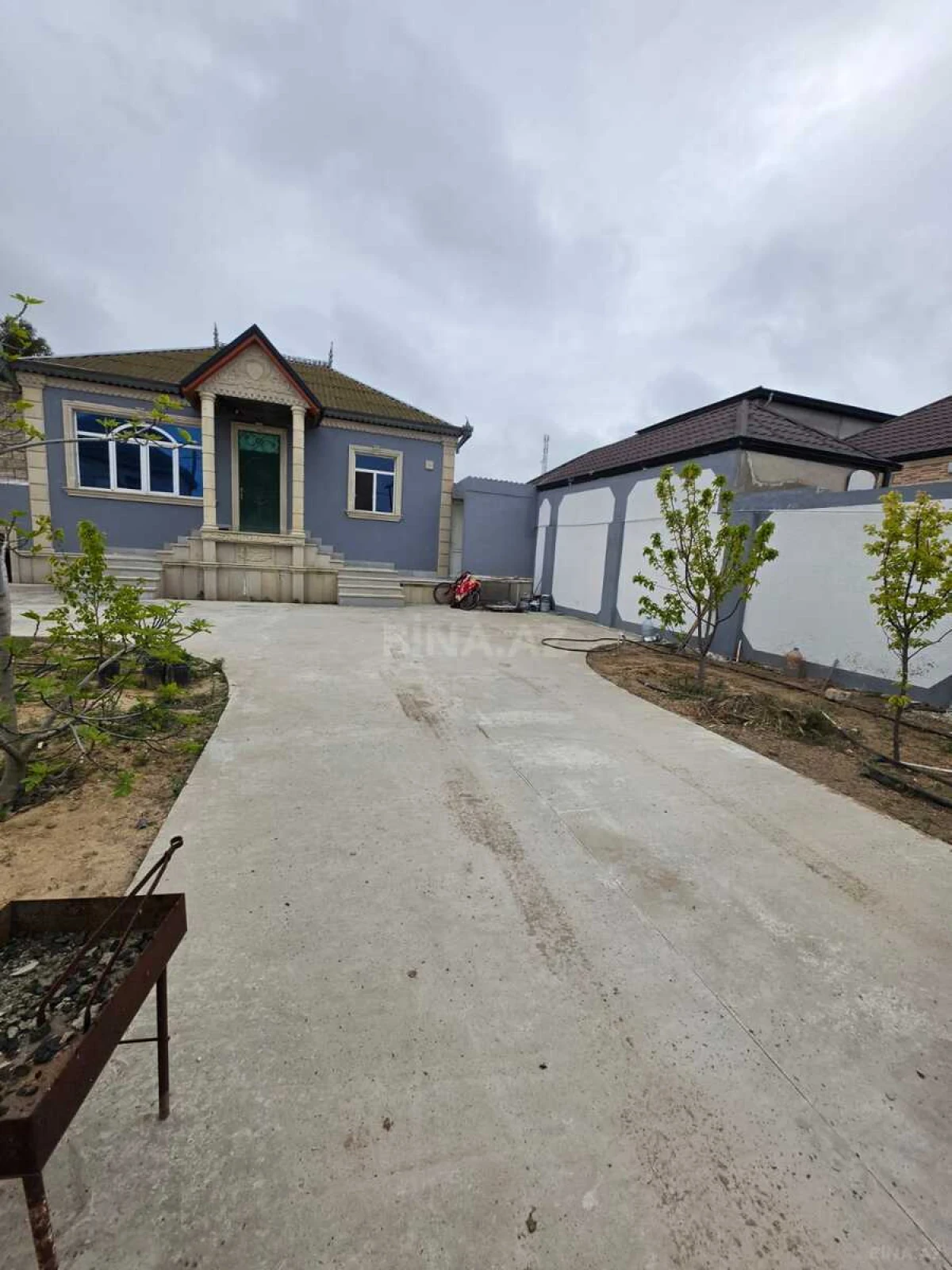 Satılır 5 otaqlı həyət evi 150 m²