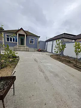 Satılır 5 otaqlı həyət evi 150 m²