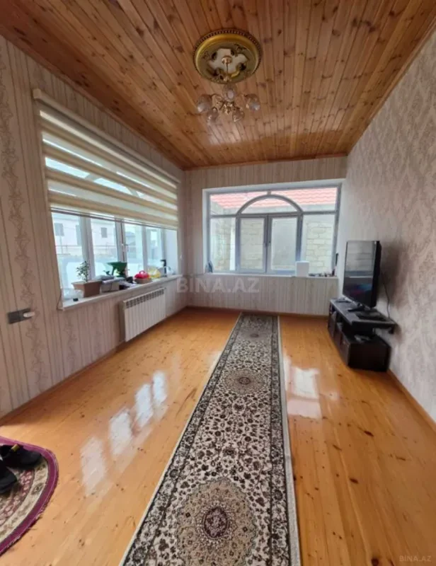 Satılır 5 otaqlı həyət evi 150 m²