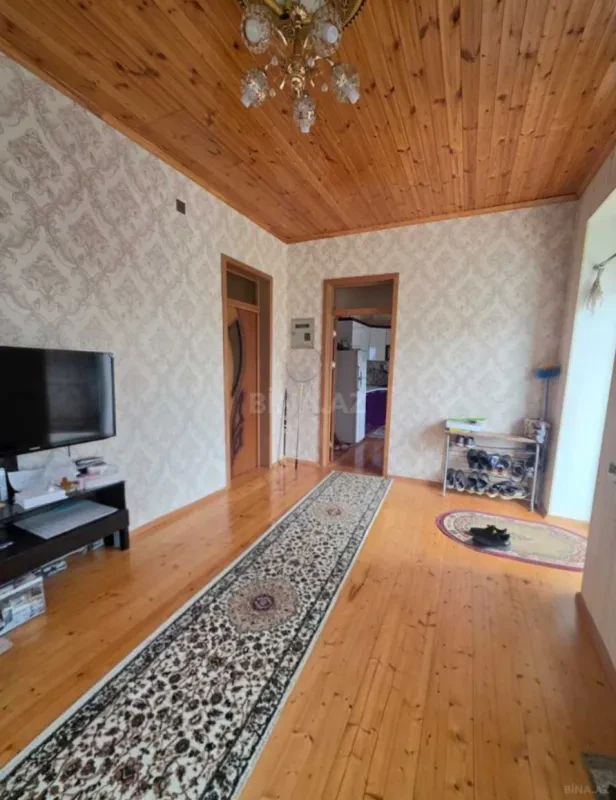 Satılır 5 otaqlı həyət evi 150 m²