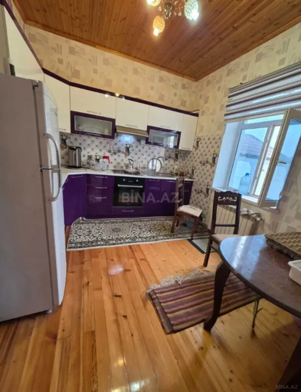 Satılır 5 otaqlı həyət evi 150 m²