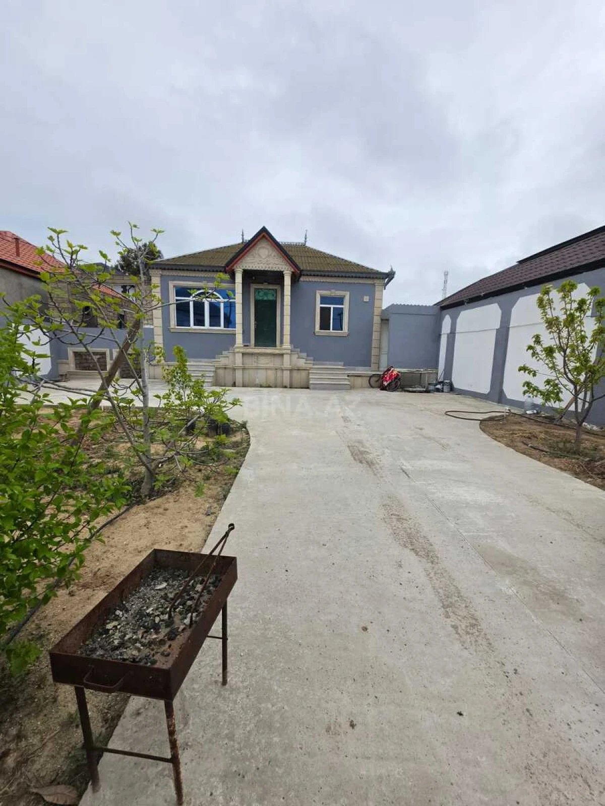 Satılır 5 otaqlı həyət evi 150 m²