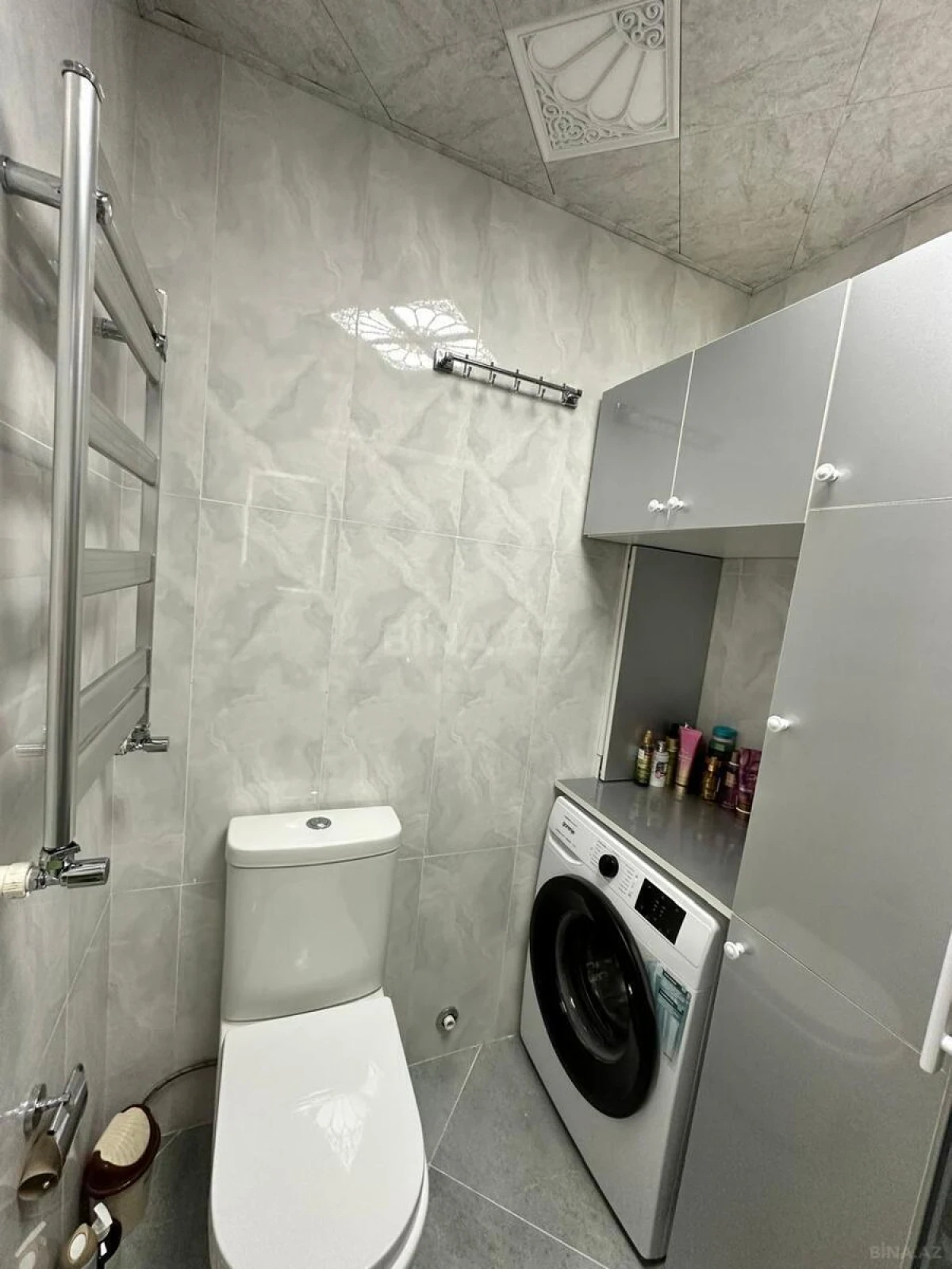 Satılır 2 otaqlı mənzil 70 m²