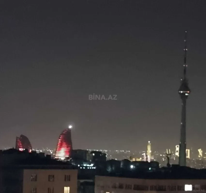 Satılır 2 otaqlı mənzil 70 m²