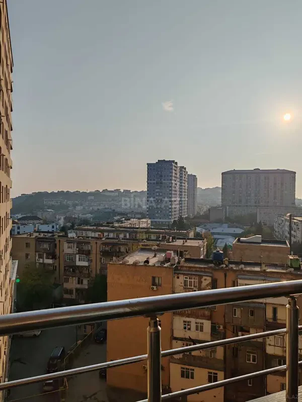Satılır 2 otaqlı mənzil 70 m²