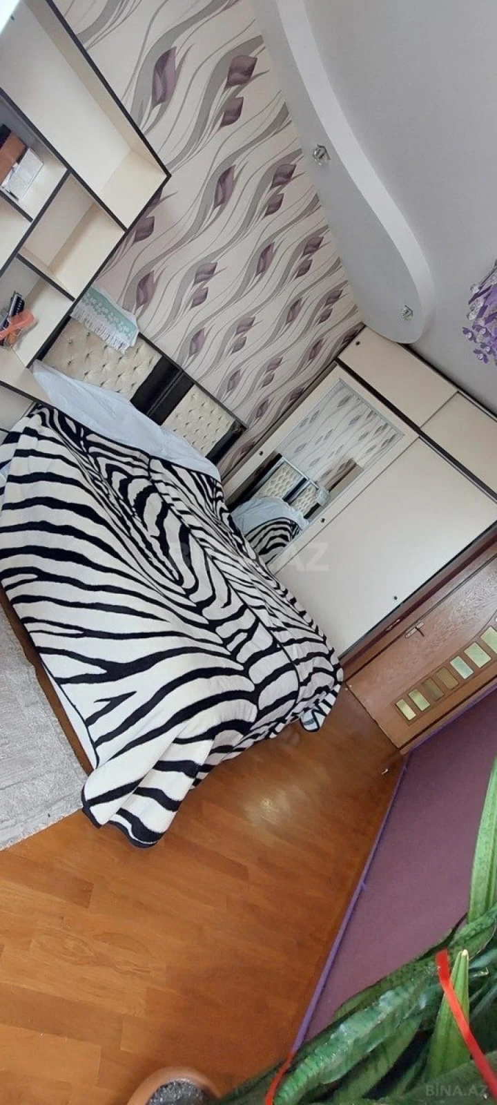 Kirayə verilir 2 otaqlı mənzil 65 m²