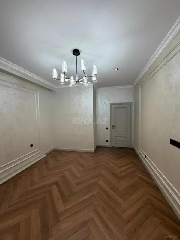 Satılır 3 otaqlı mənzil 77 m²