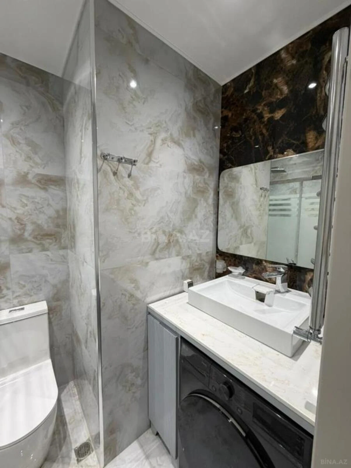 Satılır 3 otaqlı mənzil 77 m²