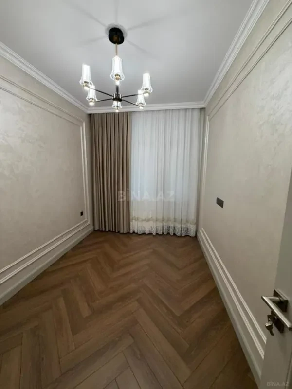 Satılır 3 otaqlı mənzil 77 m²