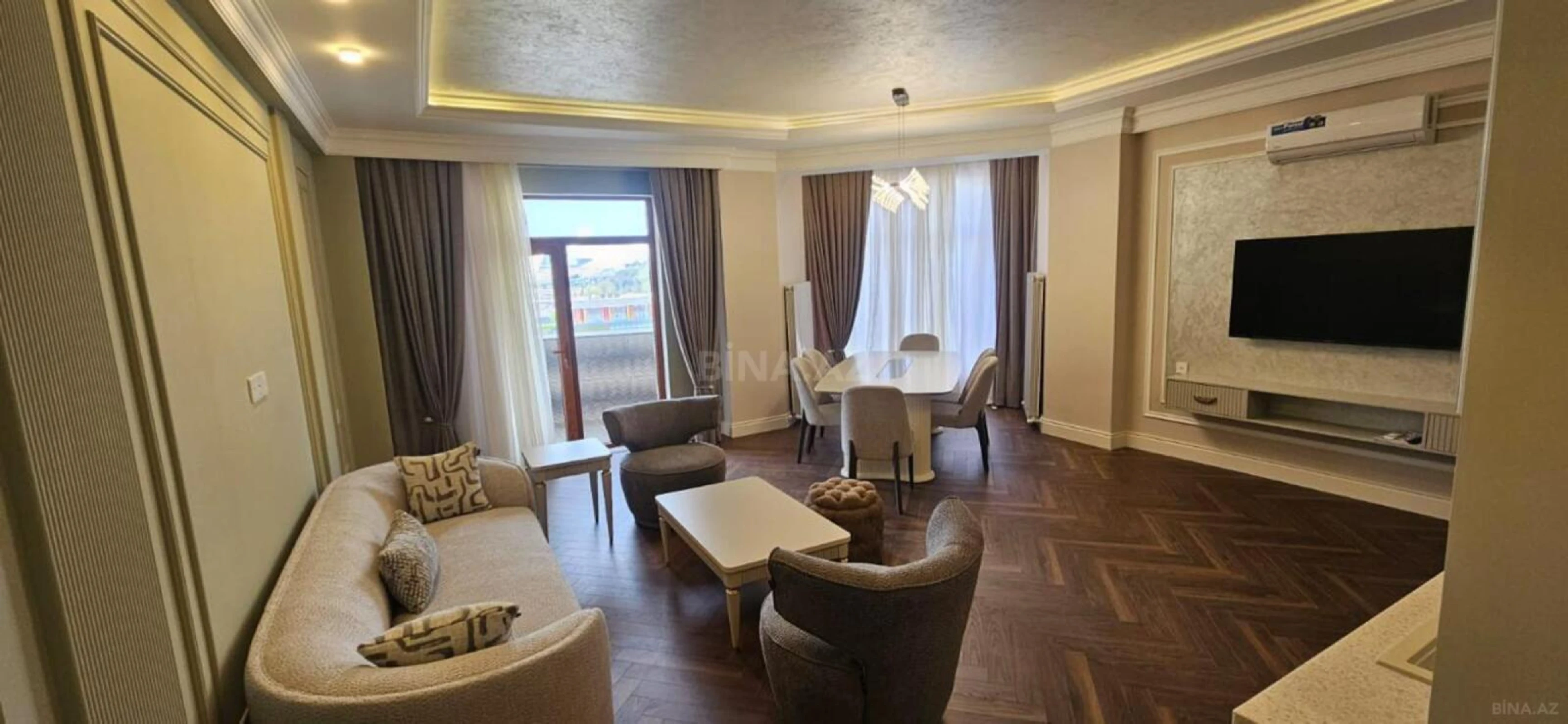 Kirayə verilir 3 otaqlı mənzil 113 m²