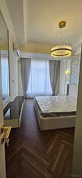 Kirayə verilir 3 otaqlı mənzil 113 m²