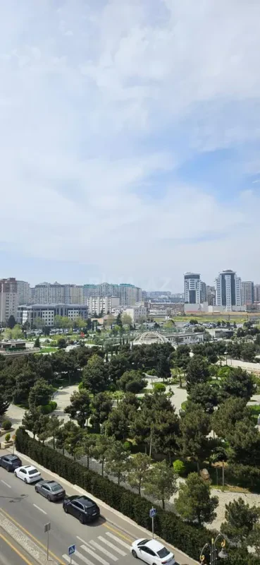 Kirayə verilir 3 otaqlı mənzil 113 m²