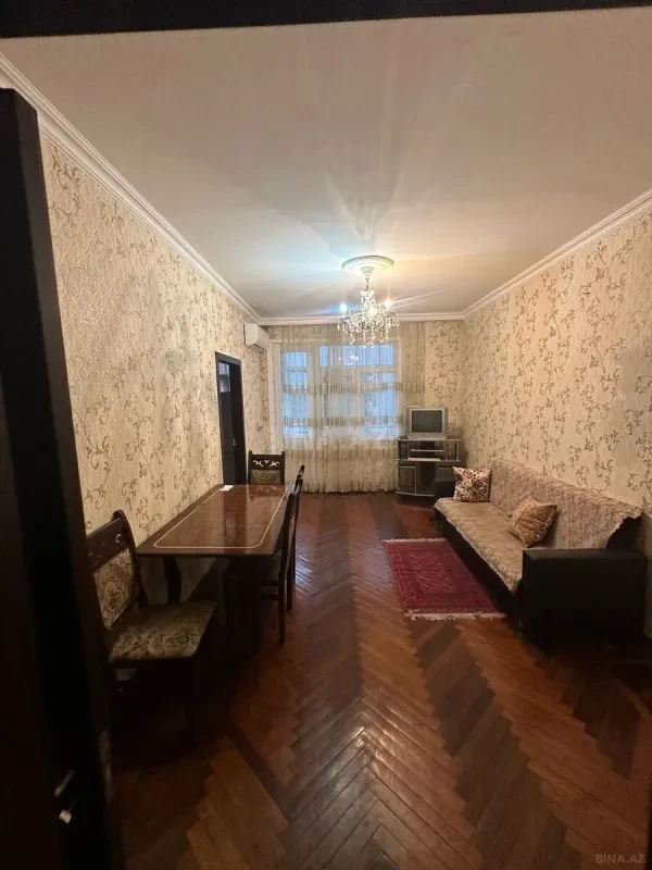 Satılır 2 otaqlı mənzil 50 m²