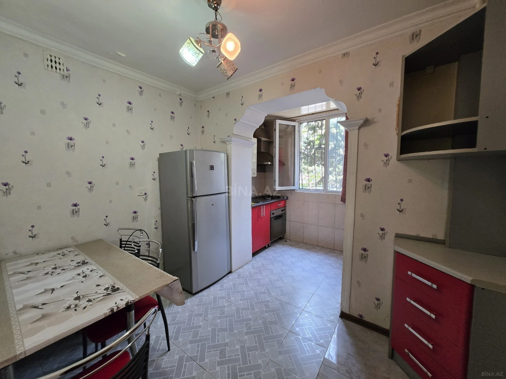 Kirayə verilir 3 otaqlı mənzil 77 m²