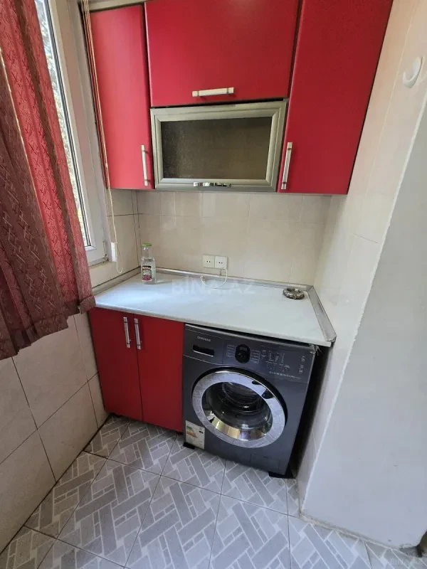 Kirayə verilir 3 otaqlı mənzil 77 m²