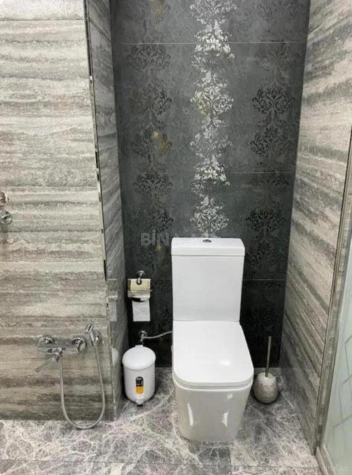 Kirayə verilir 3 otaqlı mənzil 140 m²