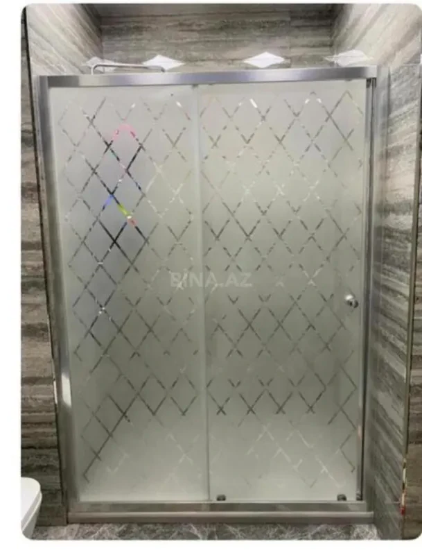 Kirayə verilir 3 otaqlı mənzil 140 m²