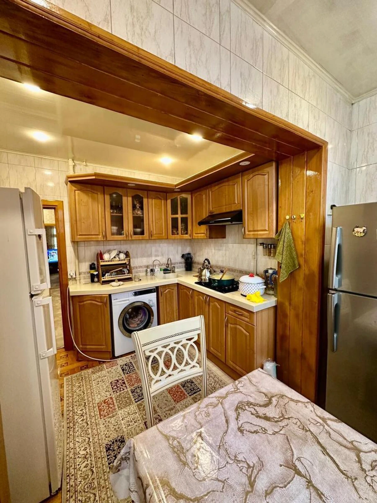 Satılır 5 otaqlı mənzil 130 m²