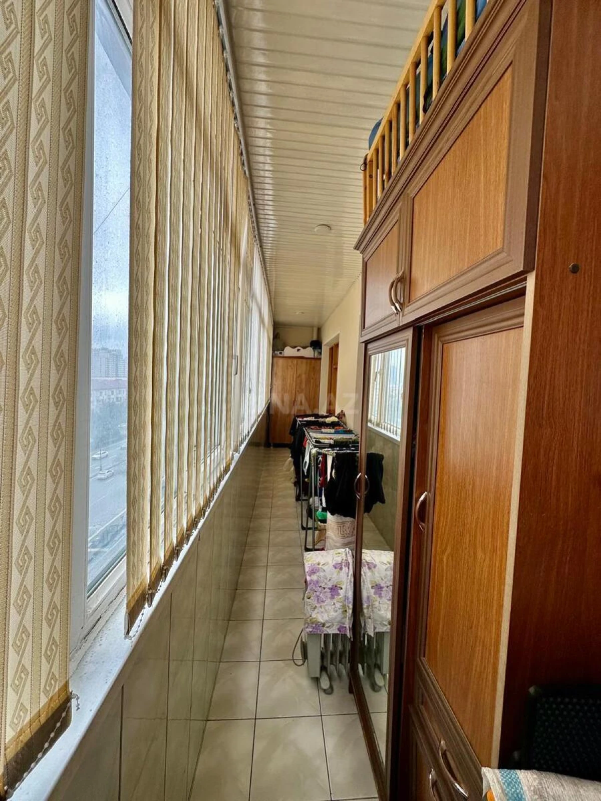 Satılır 5 otaqlı mənzil 130 m²